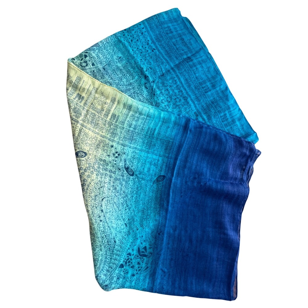Rocchi Firenze Italia Blue Green Ombre Paisley Scarf Lightweight Made in Italy